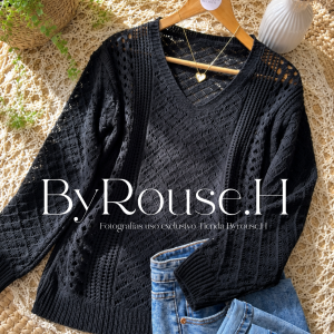 Sweaters Escote V Negro